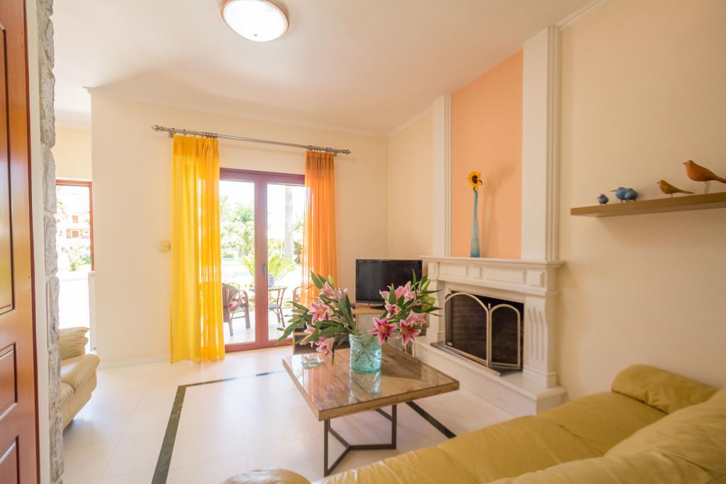 Erodios Villas 1 Gerani  エクステリア 写真